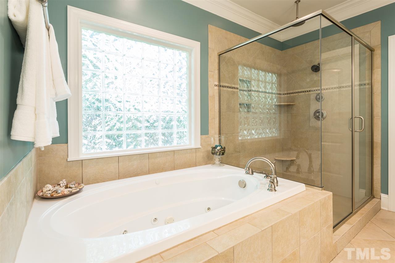 7301 Ridgeline Drive Raleigh, NC 27613 - Photo 24 of 30