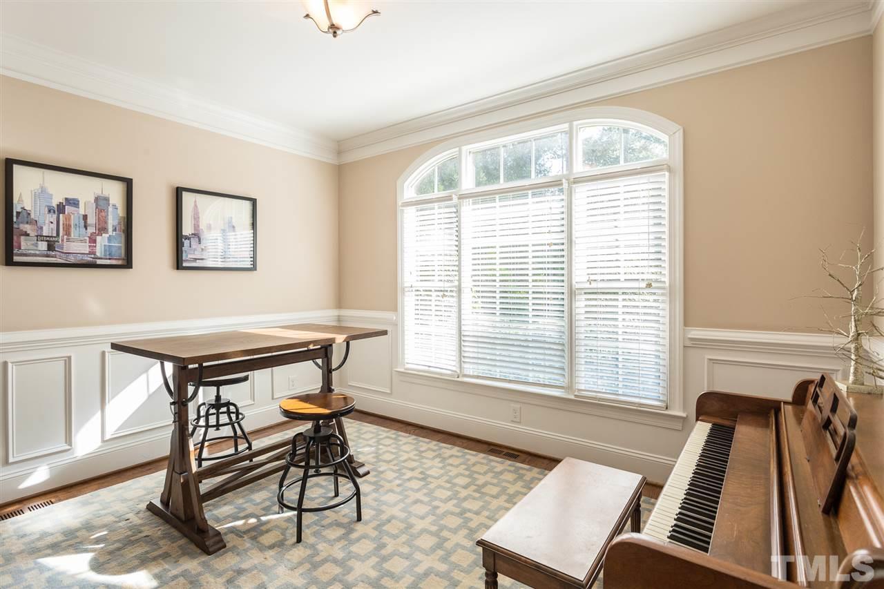 7301 Ridgeline Drive Raleigh, NC 27613 - Photo 9 of 30