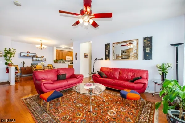 $669,000 | 9 Cliff Road, Unit D3, Woodland Park, NJ 07424