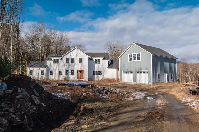 $3,500,000 | 29 Mountain Ridge Drive, Wilmington, VT 05363