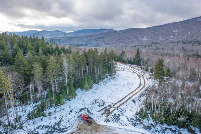 $3,500,000 | 29 Mountain Ridge Drive, Wilmington, VT 05363