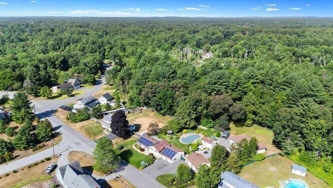 22 Carleton Road Tewksbury, MA 01876 - Photo 36 of 40