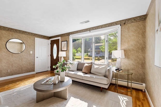 22 Carleton Road Tewksbury, MA 01876 - Photo 5 of 40