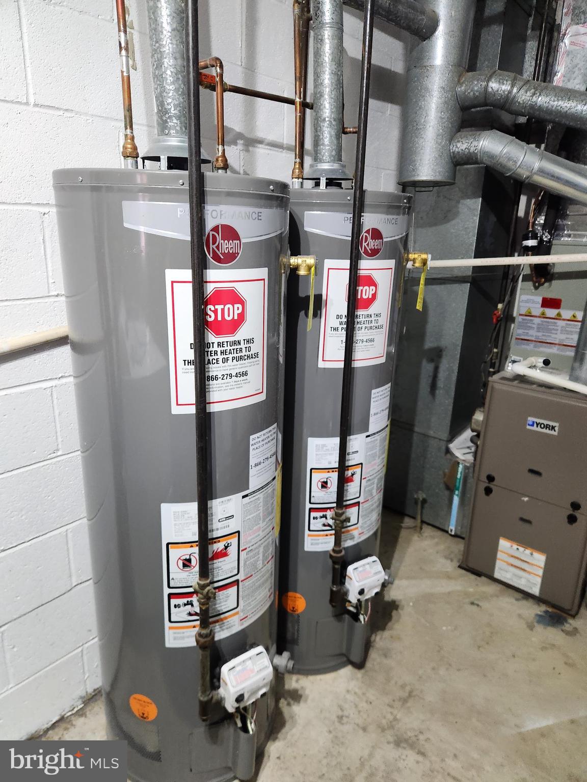 13079 Cardella Place Philadelphia, PA 19116 - Photo 17 of 18