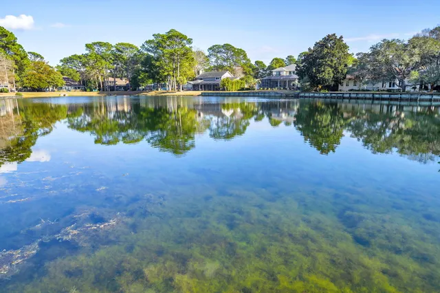 $845,000 | 162 Baywind Drive, Niceville, FL 32578