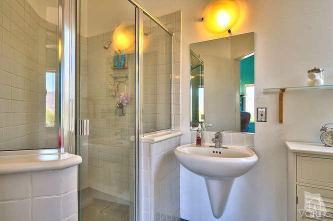 5940 Hilltop Road Simi Valley, CA 93063 - Photo 18 of 34 a bathroom with a sink a toilet and shower