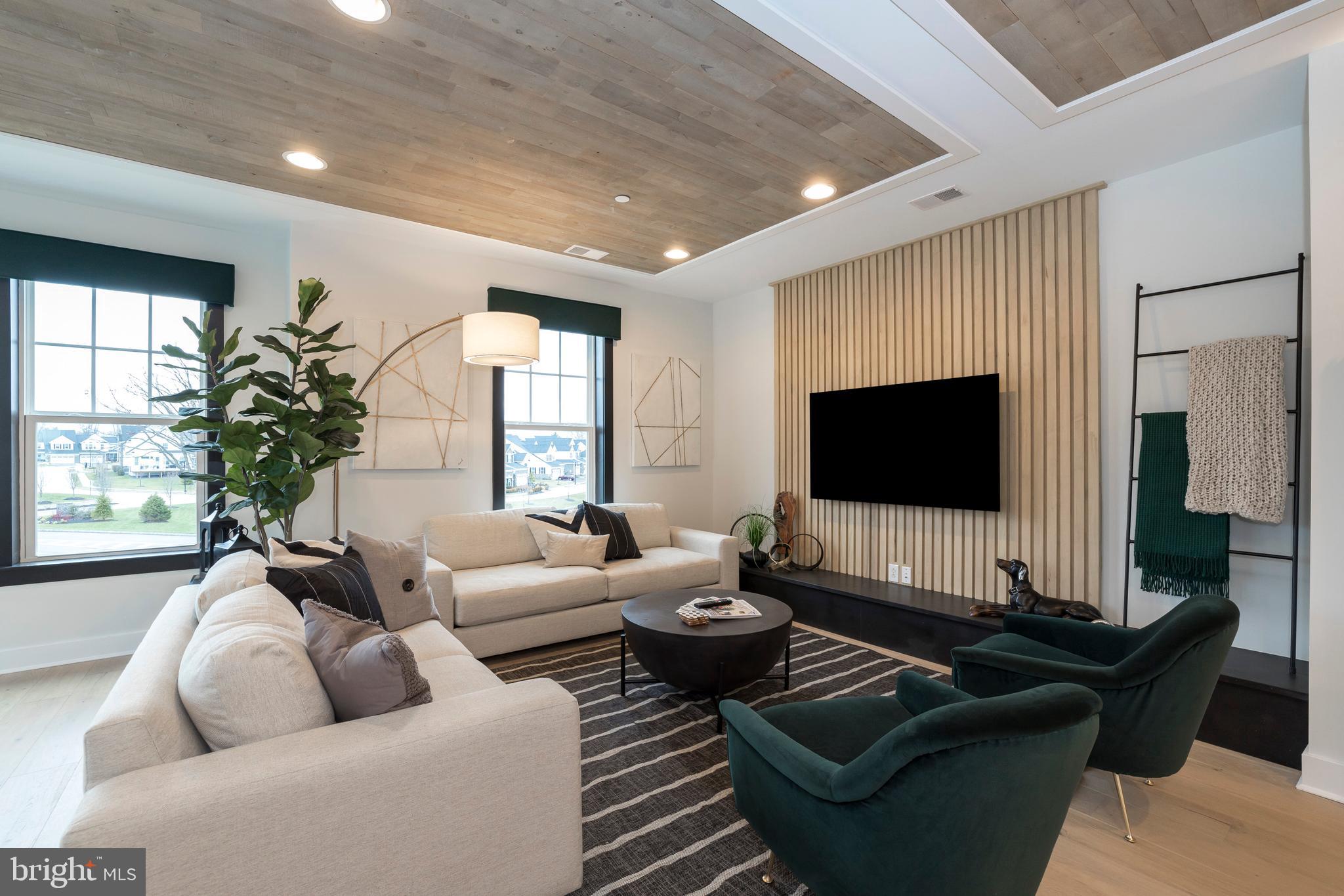 346 Langford Road, Unit 12 Broomall, PA 19008 - Photo 5 of 18 Living Area