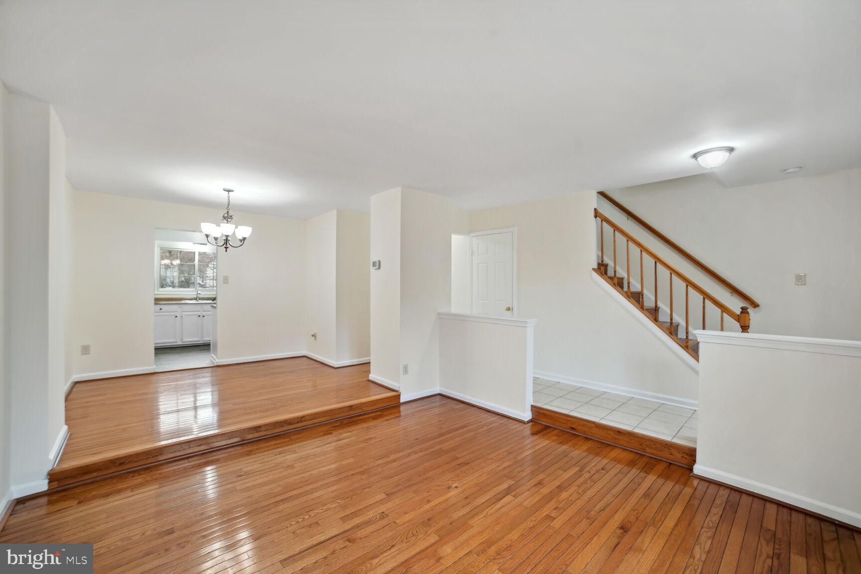 4 Wimbledon Court Silver Spring, MD 20906 - Photo 4 of 24