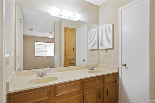 $1,699 | 13918 Tree Crossing Street, San Antonio, TX 78247