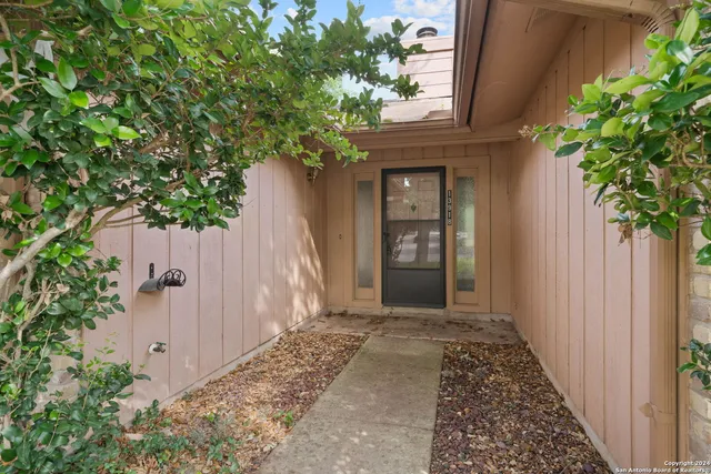 $1,699 | 13918 Tree Crossing Street, San Antonio, TX 78247