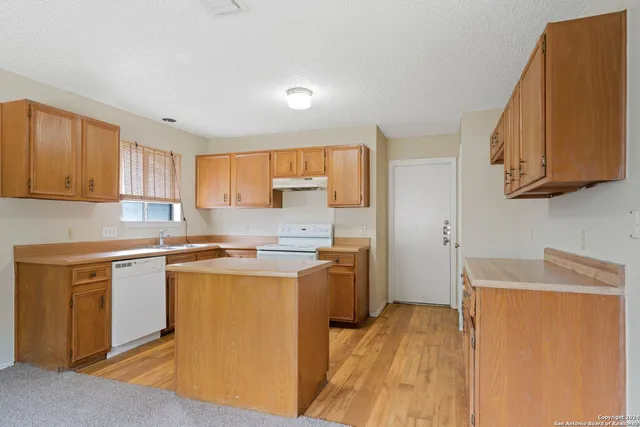 $1,699 | 13918 Tree Crossing Street, San Antonio, TX 78247