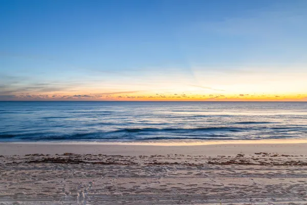 $9,995 | 3490 South Ocean Boulevard, South Palm Beach, FL 33480