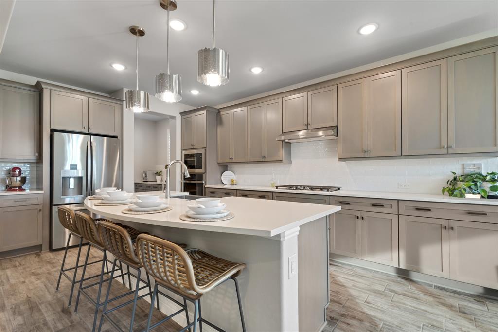 12525 Copper Ore Way Denton, TX 76207 - Photo 3 of 27