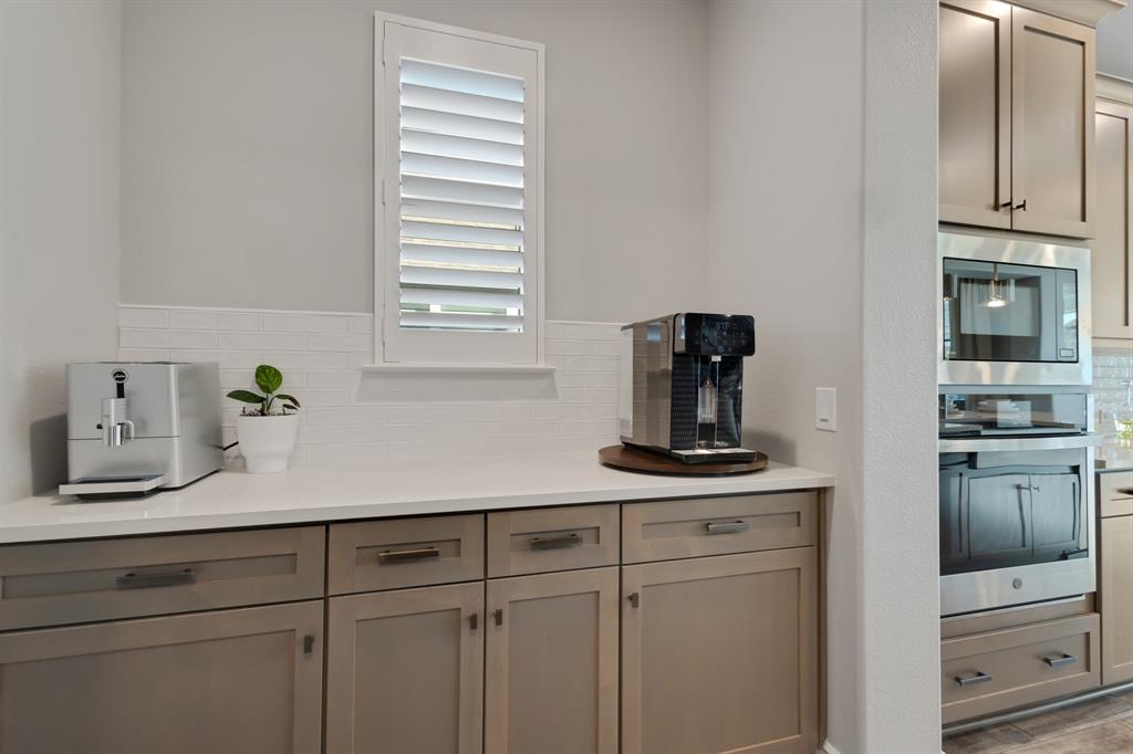 12525 Copper Ore Way Denton, TX 76207 - Photo 5 of 27