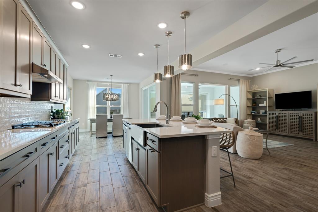 12525 Copper Ore Way Denton, TX 76207 - Photo 6 of 27