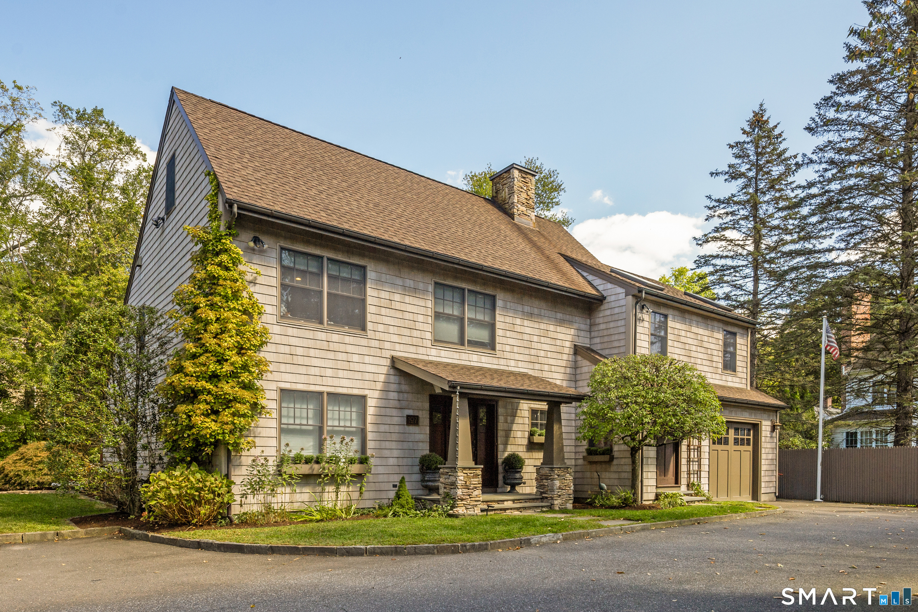 107 Parade Hill Road New Canaan, CT 06840 - Photo 1 of 1 107 Parade Hill Rd - Walk to town New Canaan with first floor primary suite