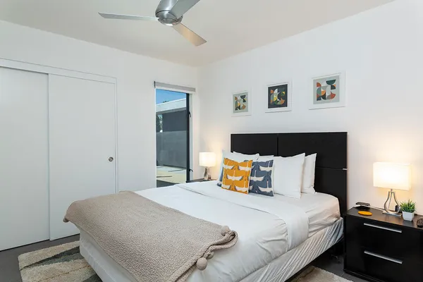 $1,350,000 | 1650 East San Jacinto Way, Palm Springs, CA 92262