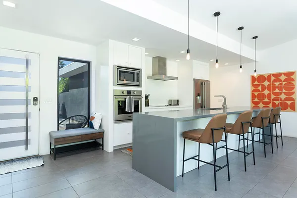 $1,350,000 | 1650 East San Jacinto Way, Palm Springs, CA 92262