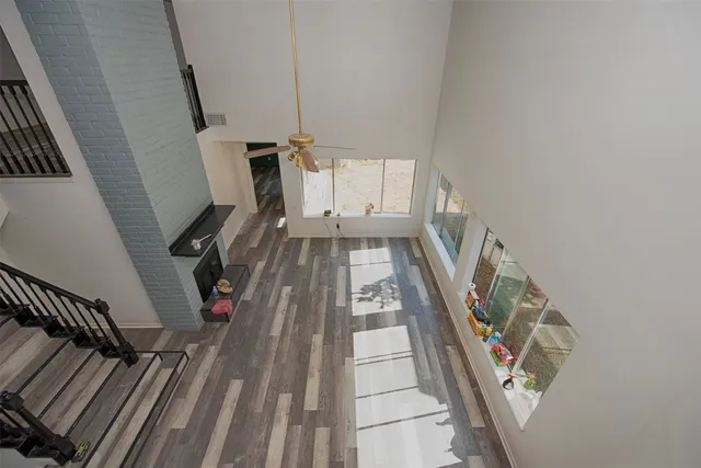 a view of an entryway