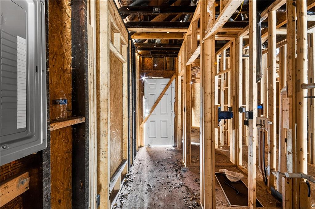 913 Smith Street Southwest Atlanta, GA 30310 - Photo 17 of 43