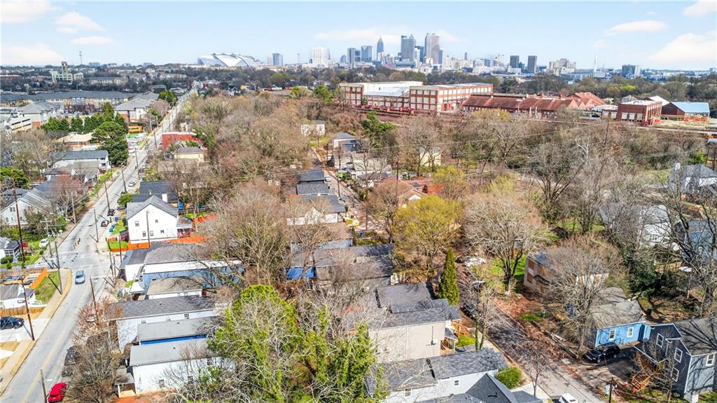 913 Smith Street Southwest Atlanta, GA 30310 - Photo 39 of 43 a view of a city