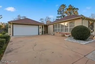 $340,000 | 206 Plantation Drive, Vicksburg, MS 39183