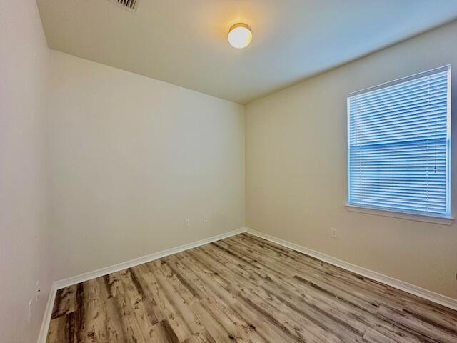 609 Prairie Street Crestview, FL 32536 - Photo 21 of 27 Additional bedroom 2