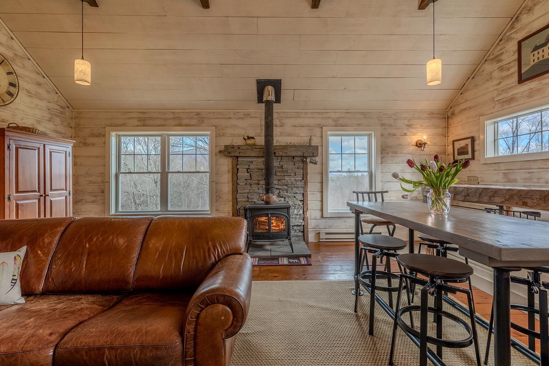 384 Alden Road Sunderland, VT 05250 - Photo 7 of 42