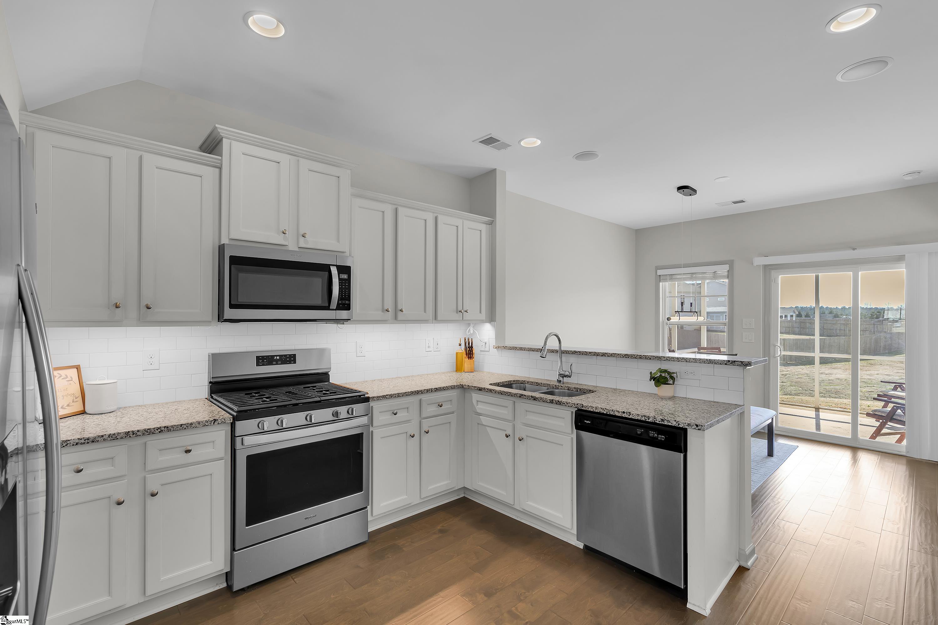 302 Phillips Drive Pendleton, SC 29670 - Photo 5 of 27