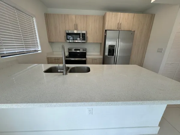 $3,175 | 205 Northwest 12th Court, Florida City, FL 33034