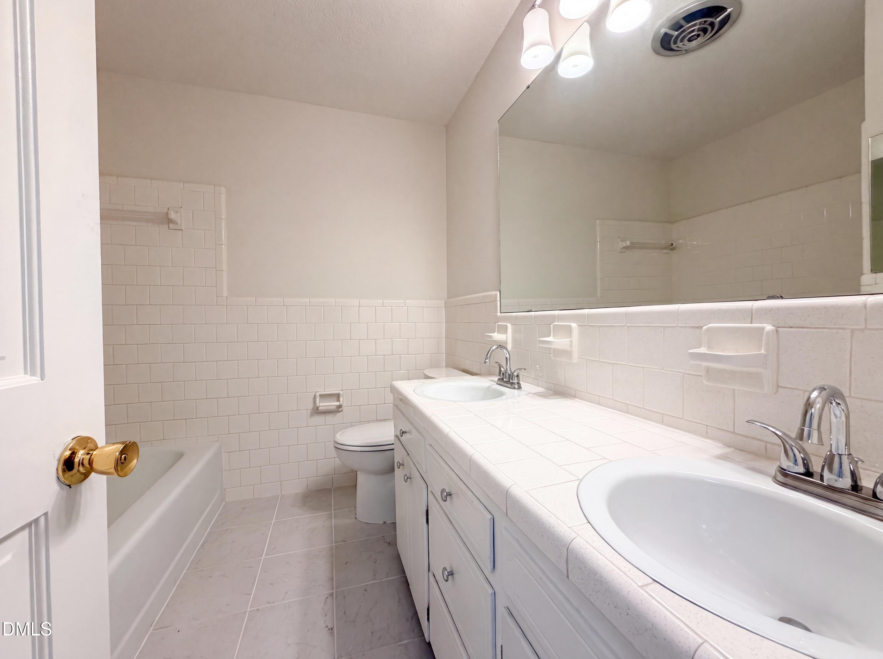 800 Lucas Street Erwin, NC 28339 - Photo 11 of 21 photo_13