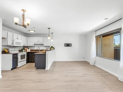 $499,000 | 215 Westlake Drive, Unit 2, San Marcos, CA 92069