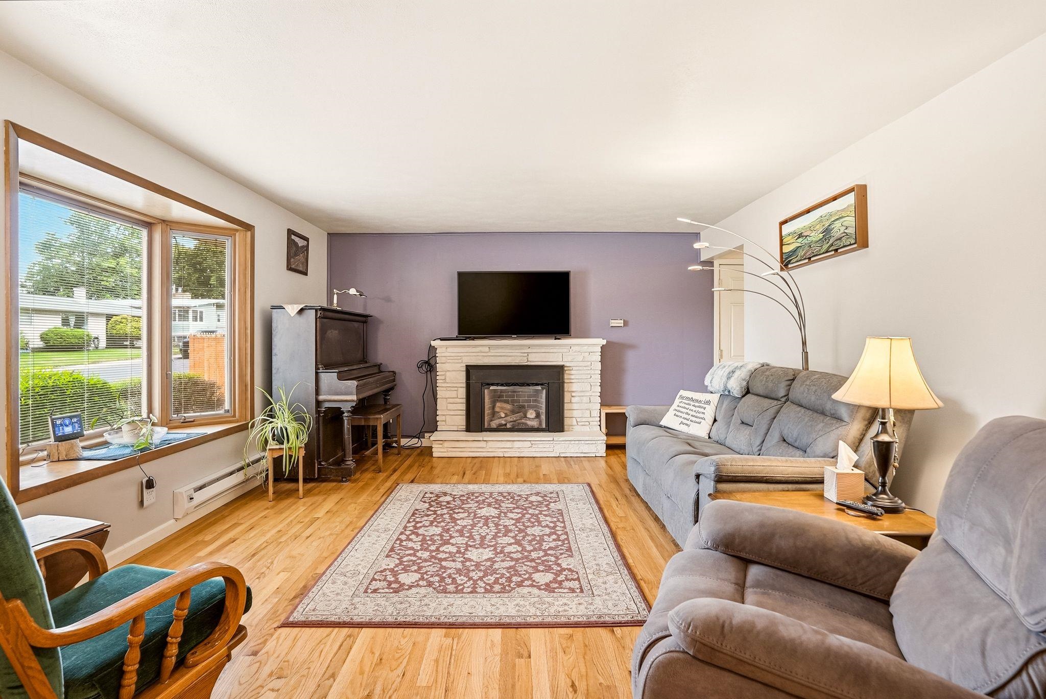 735 Clover Street Cheney, WA 99004 - Photo 2 of 38