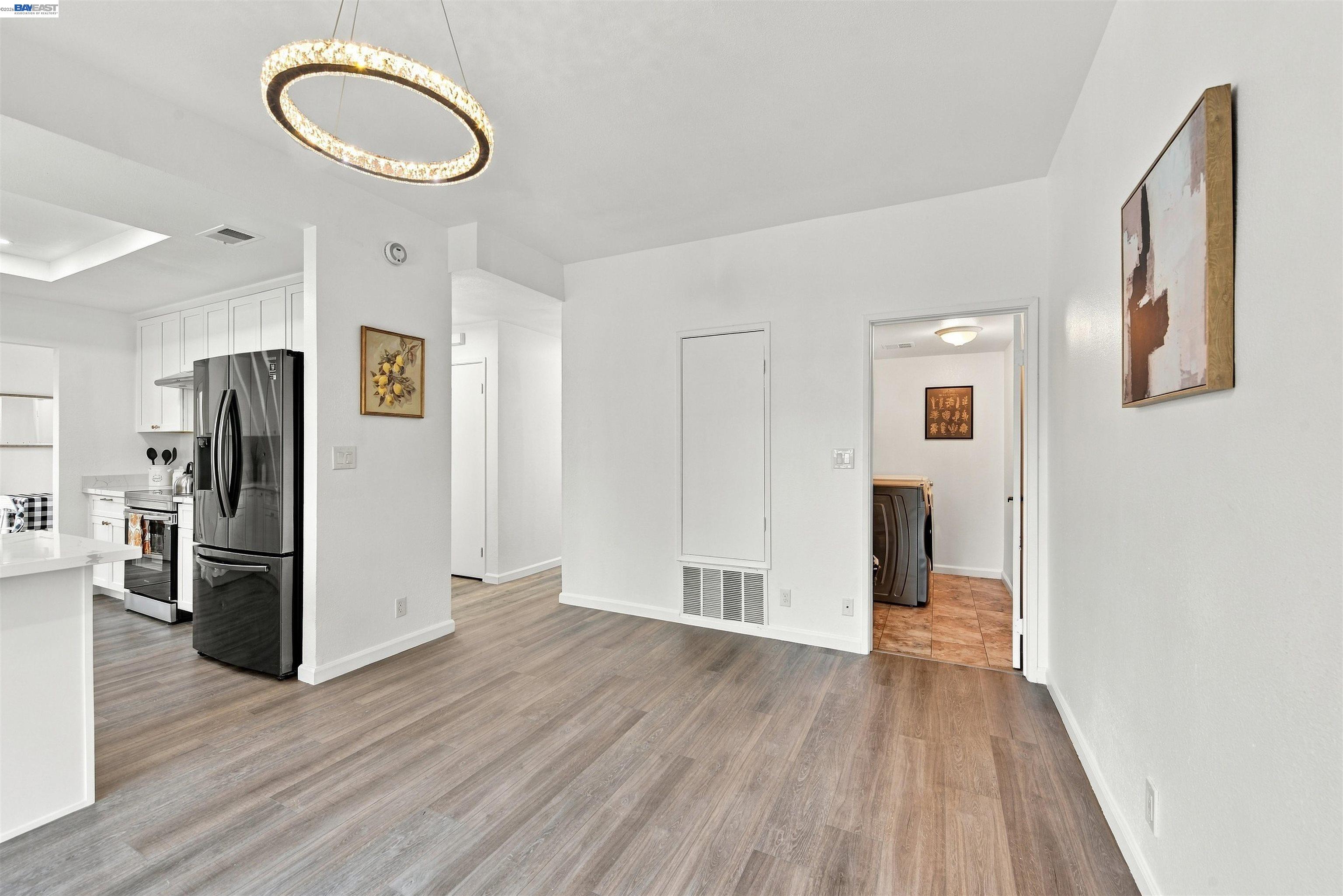 4036 Deep Creek Road Fremont, CA 94555 - Photo 18 of 53 Gallery Image 18