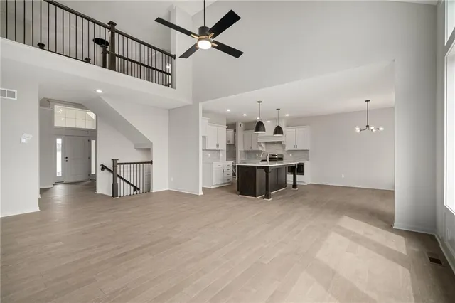 $724,950 | 19787 West 114th Place, Olathe, KS 66061