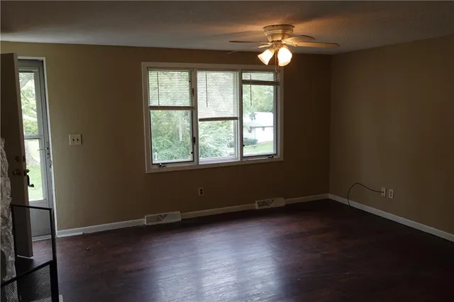 $209,950 | 4949 North Topping Avenue, Kansas City, MO 64119