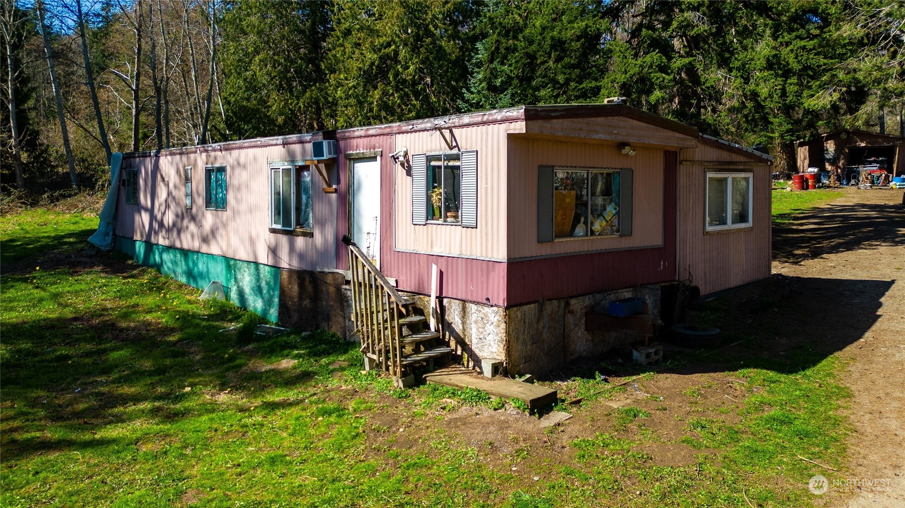 2646 Cagey Road Bellingham, WA 98226 - Photo 9 of 25 a view of a house with a yard