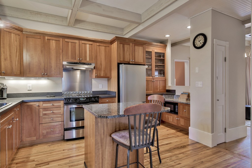 22 Pershing Road, Unit 22 Needham, MA 02494 - Photo 3 of 16