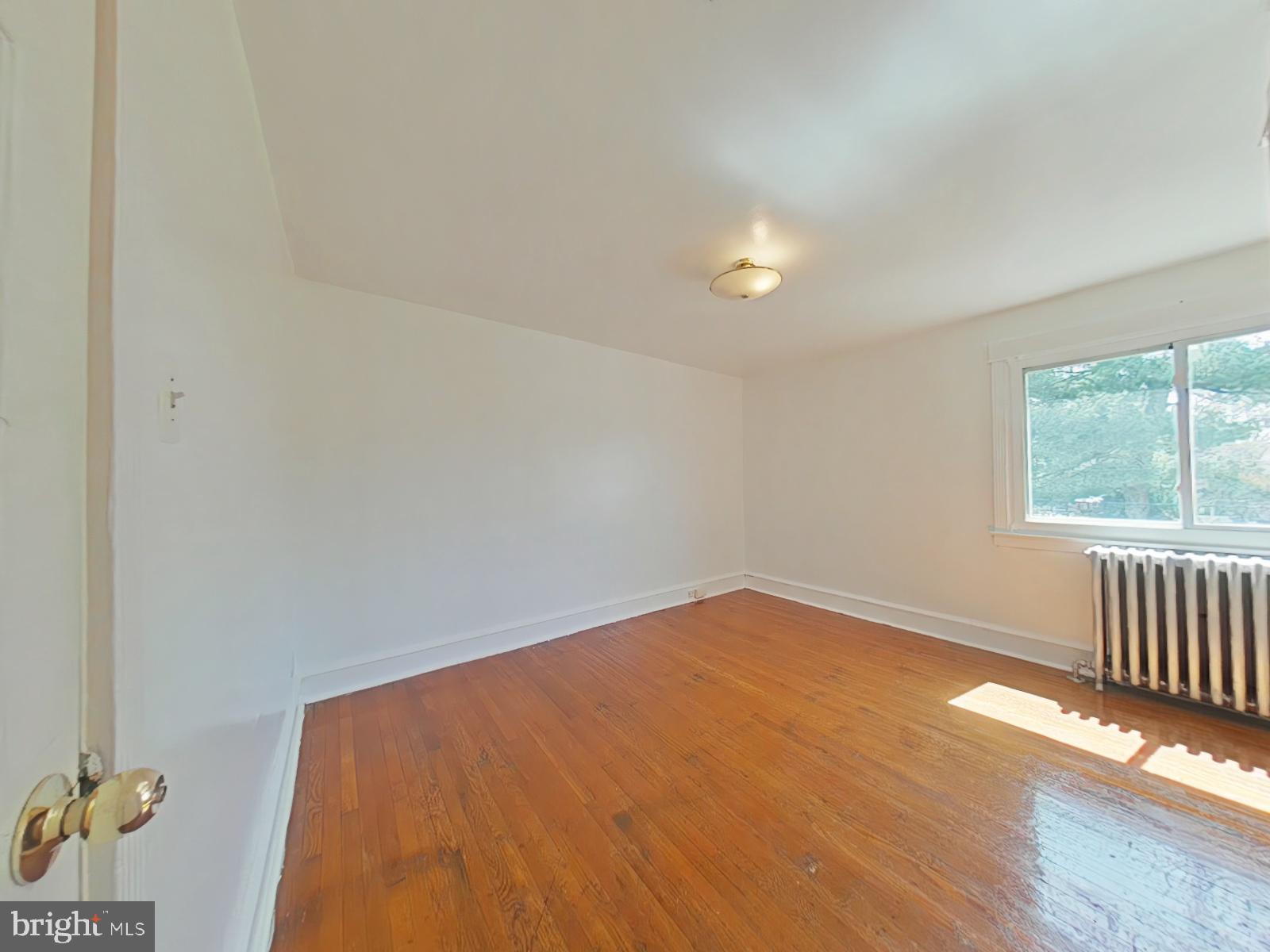 7259 Guilford Road Upper Darby, PA 19082 - Photo 17 of 38 Main Bedroom