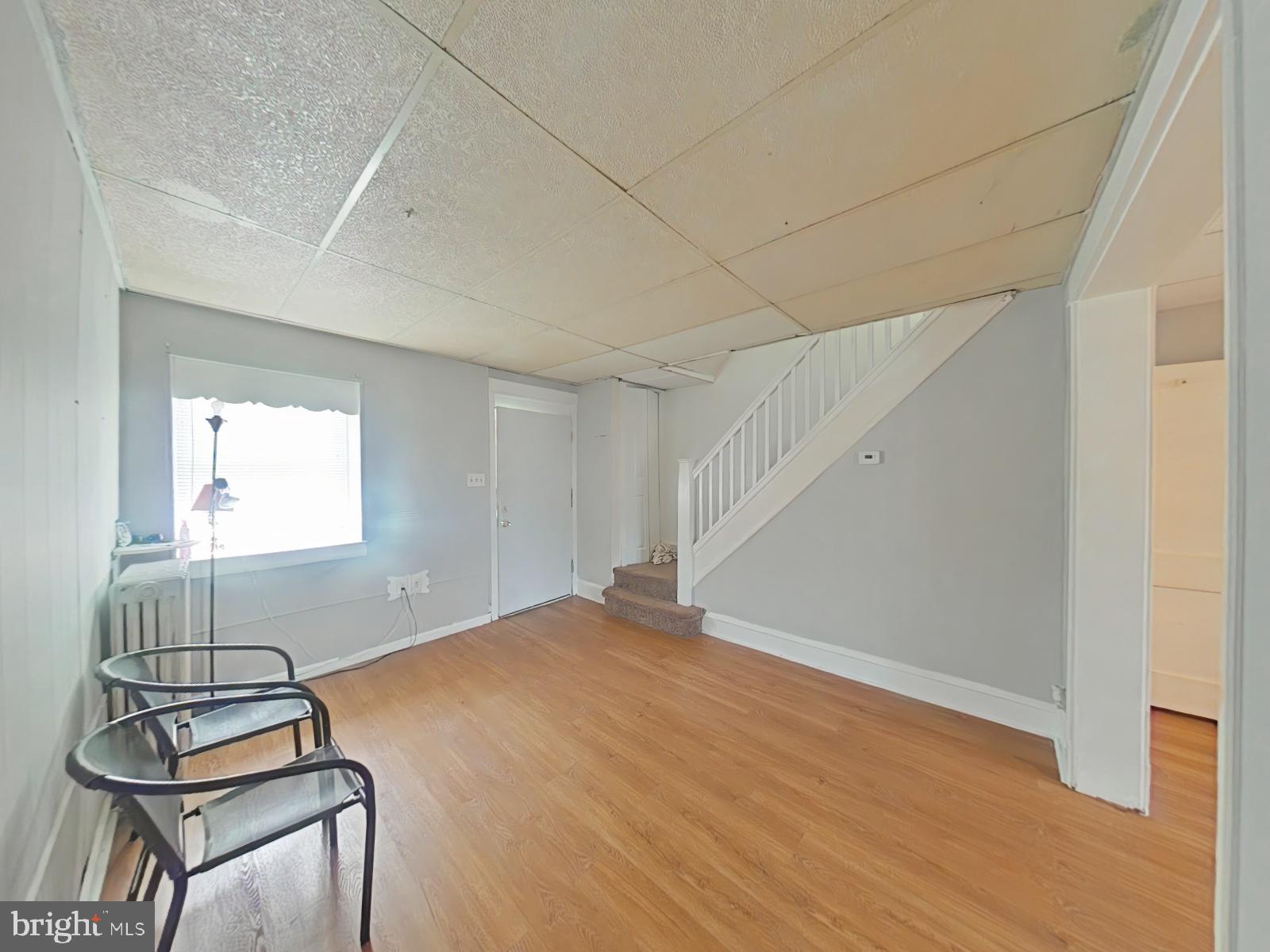 7259 Guilford Road Upper Darby, PA 19082 - Photo 6 of 38 Living Room