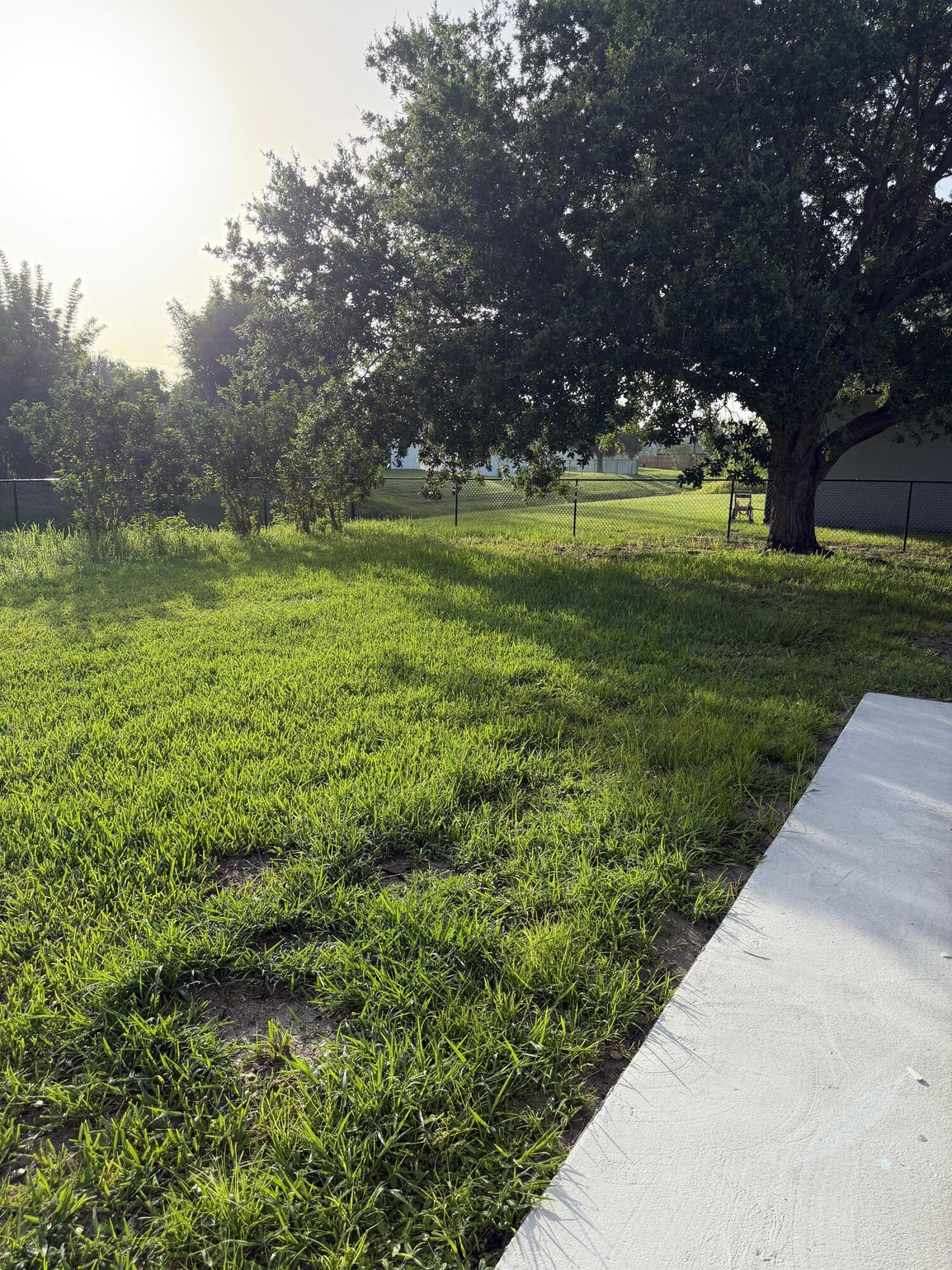 2619 Southwest Fair Isle Road Port St. Lucie, FL 34987 - Photo 35 of 37 IMG_1143