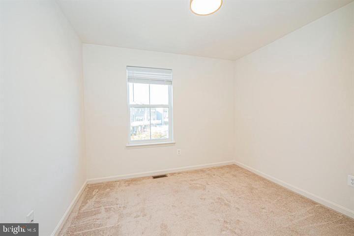 7315 Martin Farm Circle Rosedale, MD 21237 - Photo 29 of 41