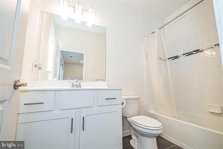 7315 Martin Farm Circle Rosedale, MD 21237 - Photo 36 of 41