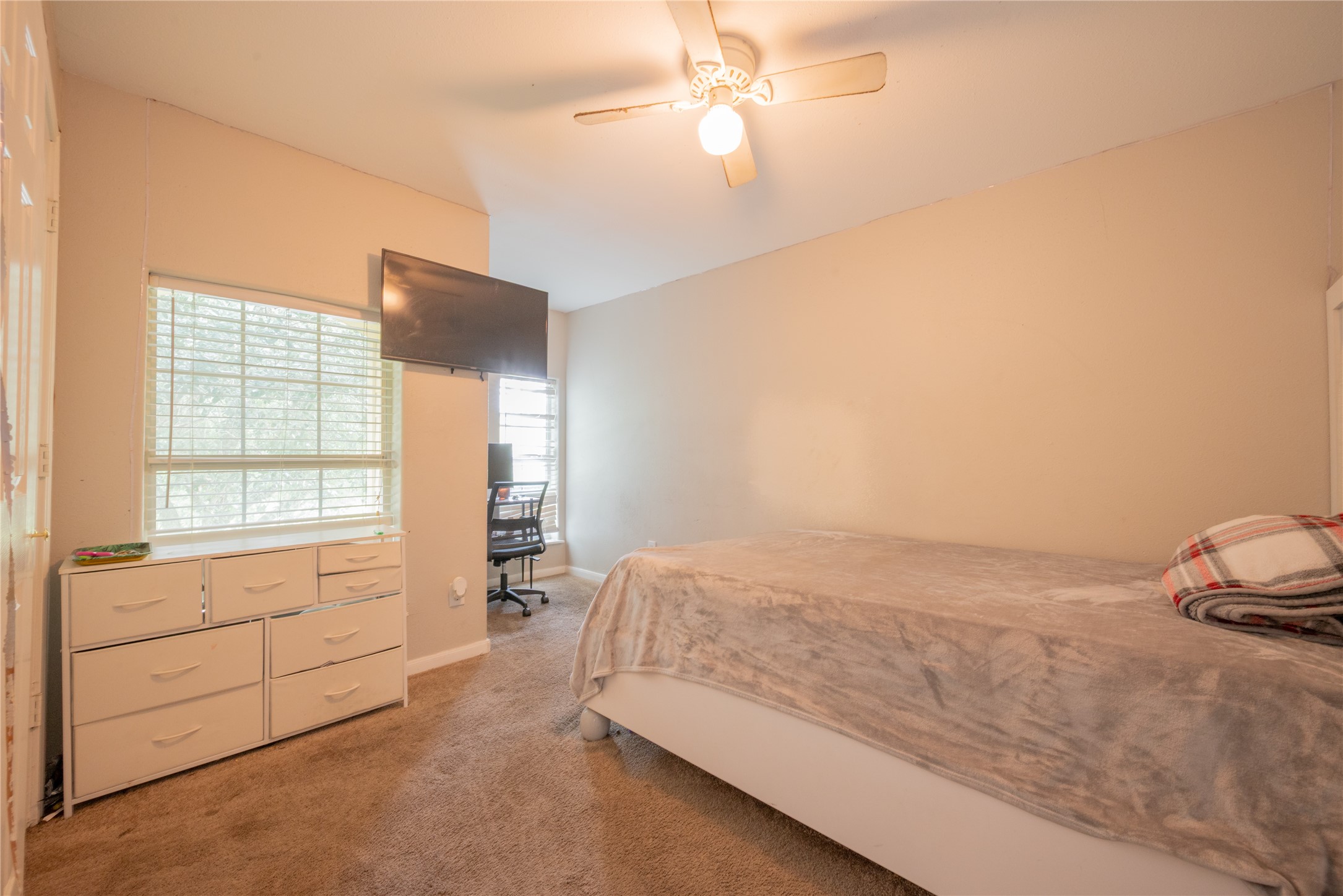 14503 Little Houston, TX 77045 - Photo 11 of 24