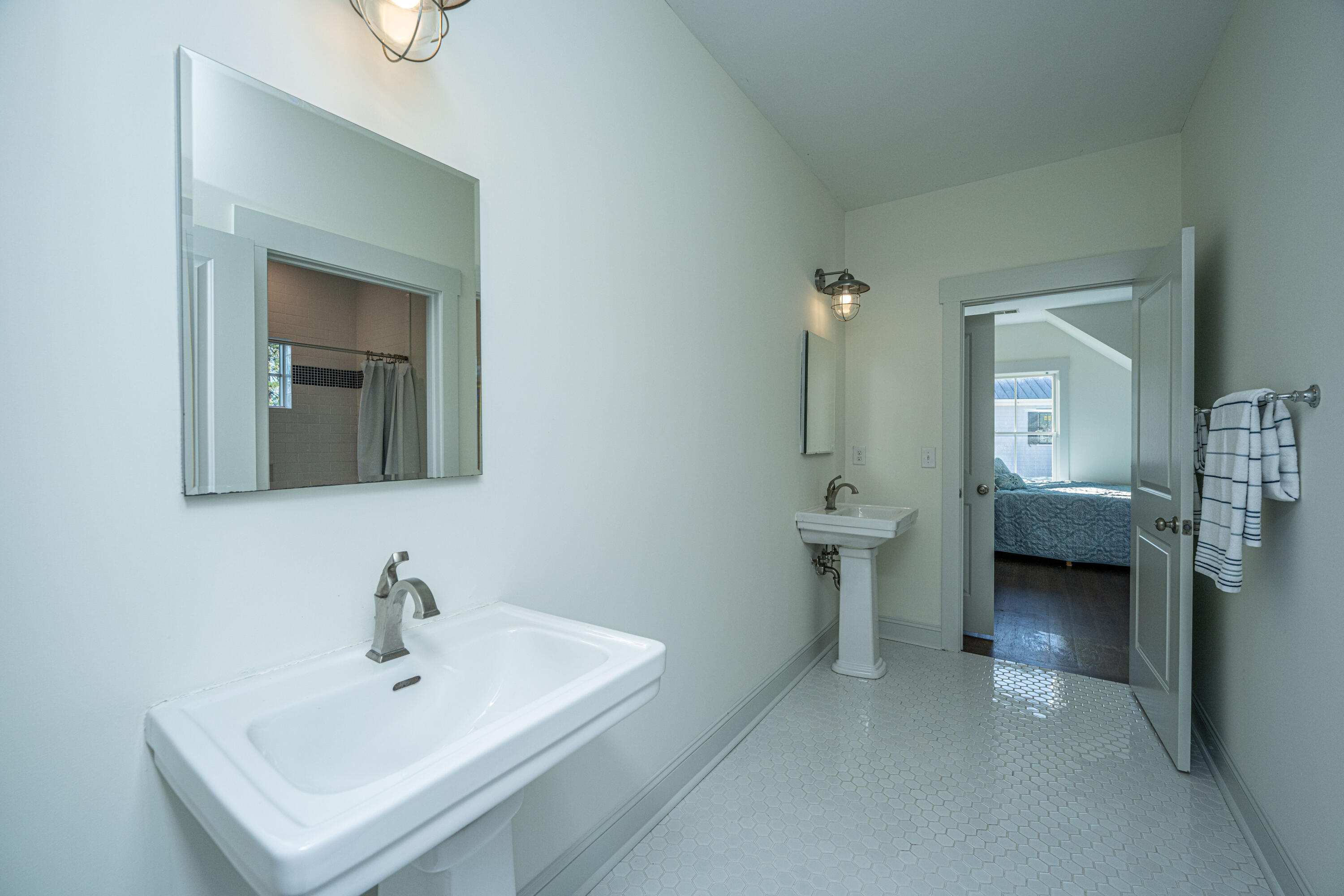 3496 Henrietta Hartford Road Mount Pleasant, SC 29466 - Photo 35 of 64 Bathroom #3