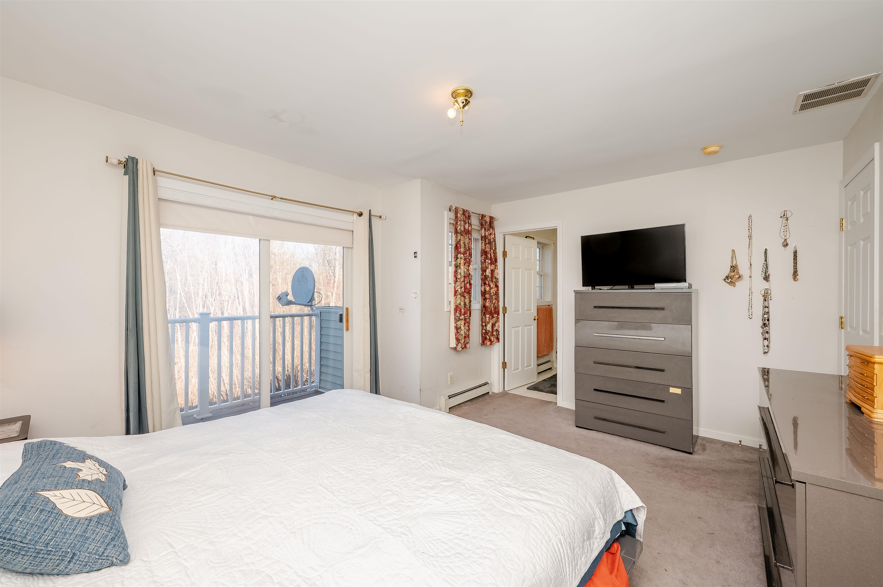 1465 Hooksett Road, Unit 1003 Hooksett, NH 03106 - Photo 14 of 39