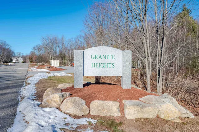$390,000 | 1465 Hooksett Road, Unit 1003, Hooksett, NH 03106