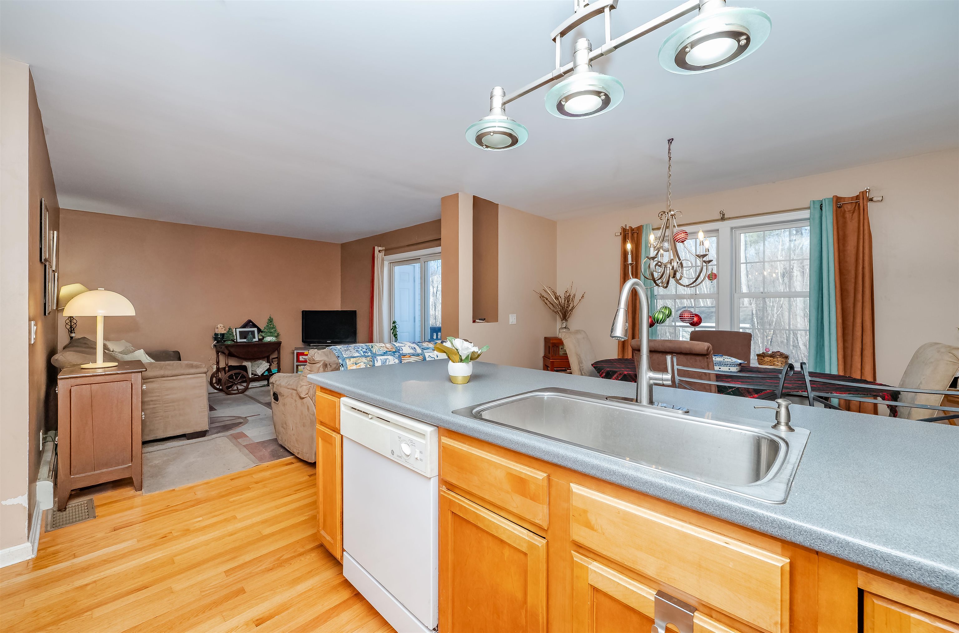 1465 Hooksett Road, Unit 1003 Hooksett, NH 03106 - Photo 8 of 39