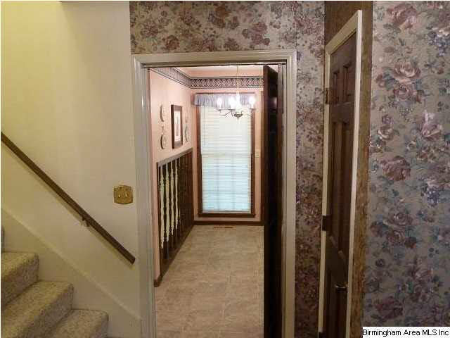 3450 Ridgecrest Drive Birmingham, AL 35216 - Photo 8 of 31