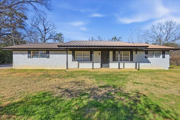$200,000 | 165 Loving Drive, Vidor, TX 77662
